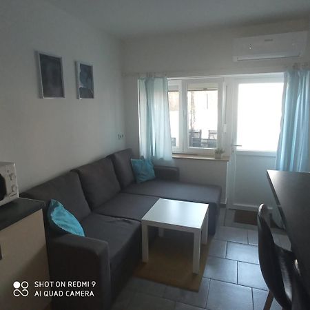 Apartments Max Vir Eksteriør bilde