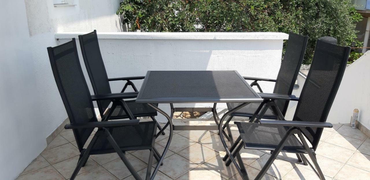 Apartments Max Vir Eksteriør bilde