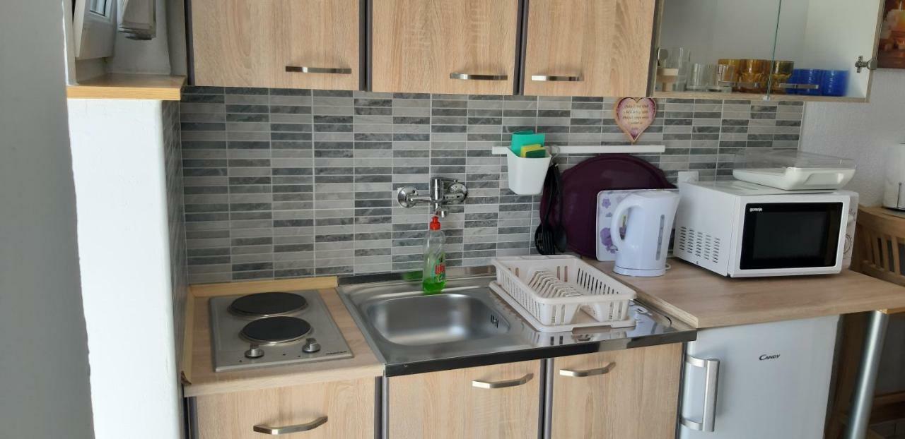 Apartments Max Vir Eksteriør bilde